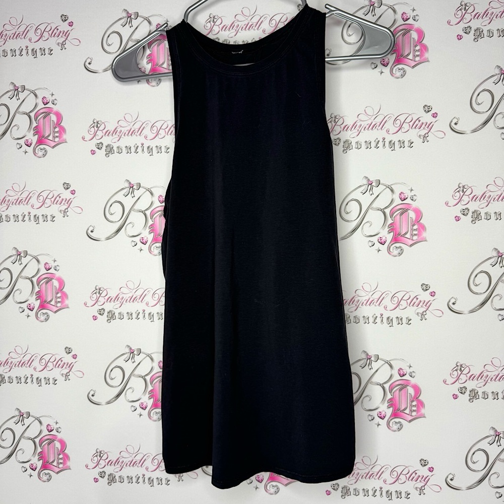Lululemon open back tank top mock neck black ribbon 🎀 tie up black logo comfy